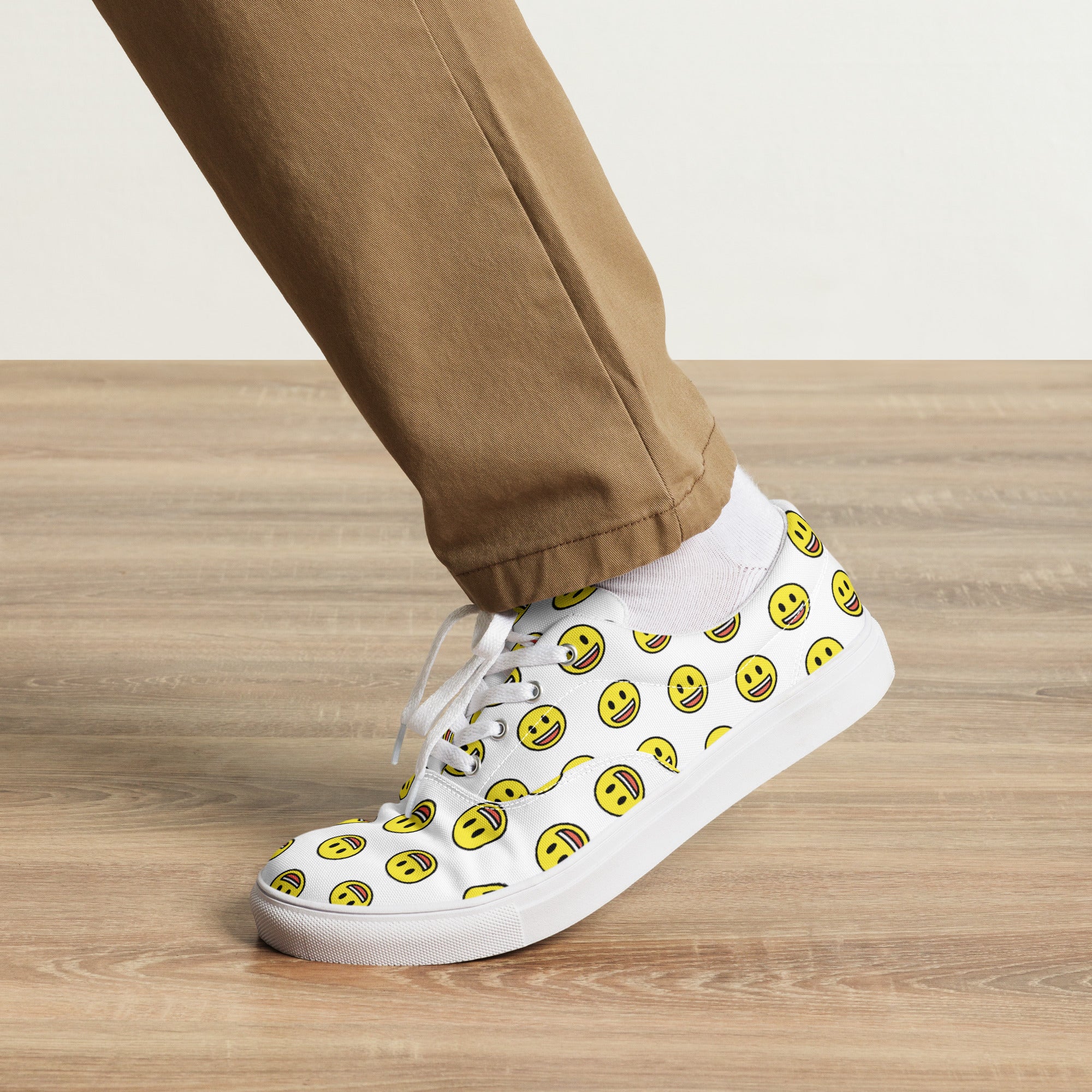 Chitelli's Happy Face Emoji Men's Canvas Shoes